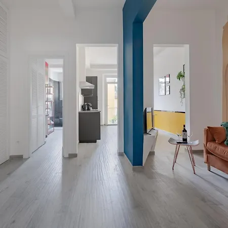 Via Pollaiolo, 55 - Charming - Comfort E Stile A 350mt Dal Tram! First Floor With Elevator And Car Places On Street Apartamento Florença