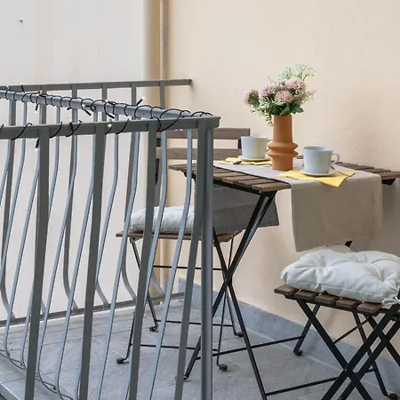 Via Pollaiolo, 55 - Charming - Comfort E Stile A 350mt Dal Tram! First Floor With Elevator And Car Places On Street * Флоренция