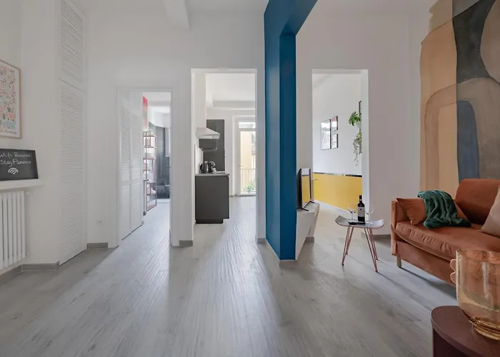 Via Pollaiolo, 55 - Charming - Comfort E Stile A 350mt Dal Tram! First Floor With Elevator And Car Places On Street شقة فلورنس