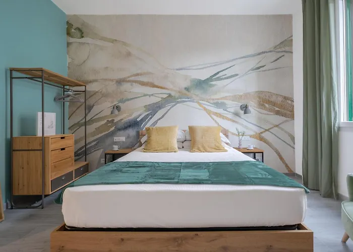Via Pollaiolo, 55 - Charming - Comfort E Stile A 350mt Dal Tram! First Floor With Elevator And Car Places On Street * فلورنس
