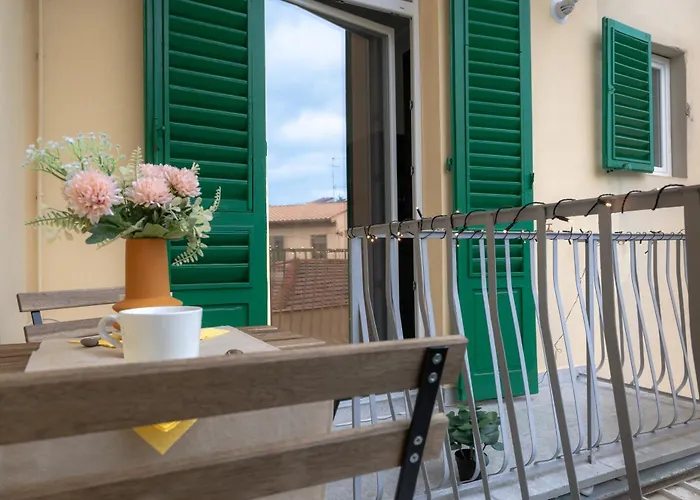 Via Pollaiolo, 55 - Charming - Comfort E Stile A 350mt Dal Tram! First Floor With Elevator And Car Places On Street * فلورنس
